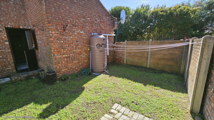 1 Bedroom Property for Sale in Kamma Park Eastern Cape